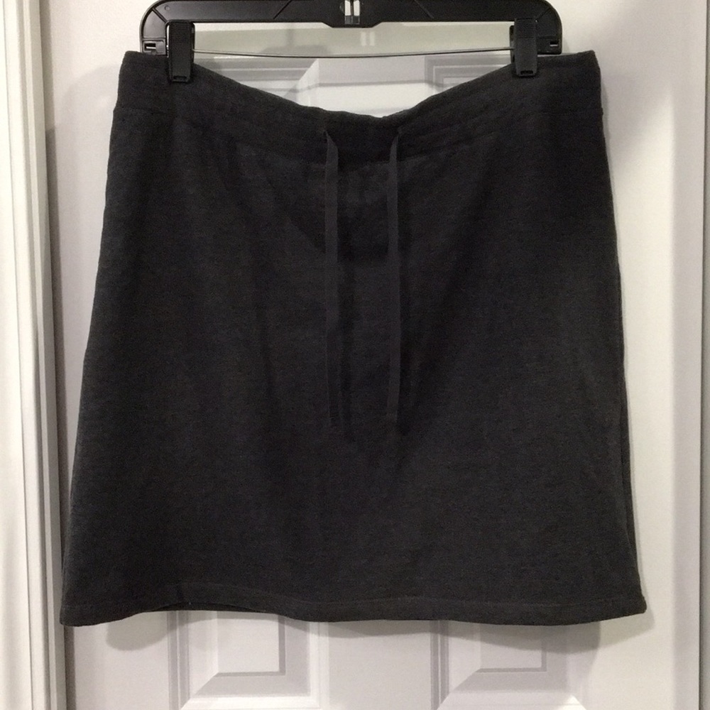 J. Jill Super Comfy Skirt Sweatshirt Like Material